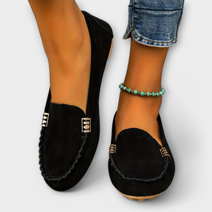 Sabrina - Classic Moccasin