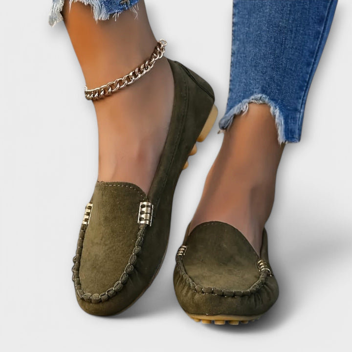 Sabrina - Classic Moccasin
