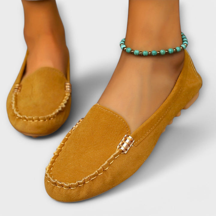 Sabrina - Classic Moccasin
