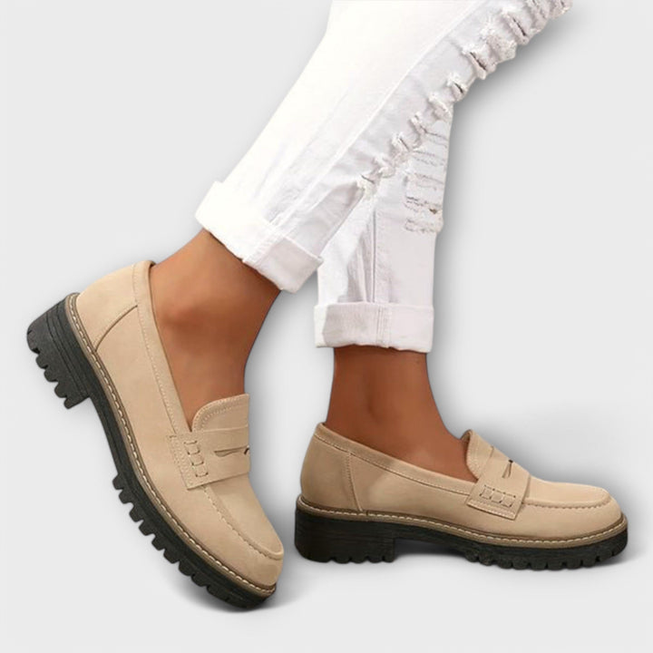 Alisa - Classic Moccasin